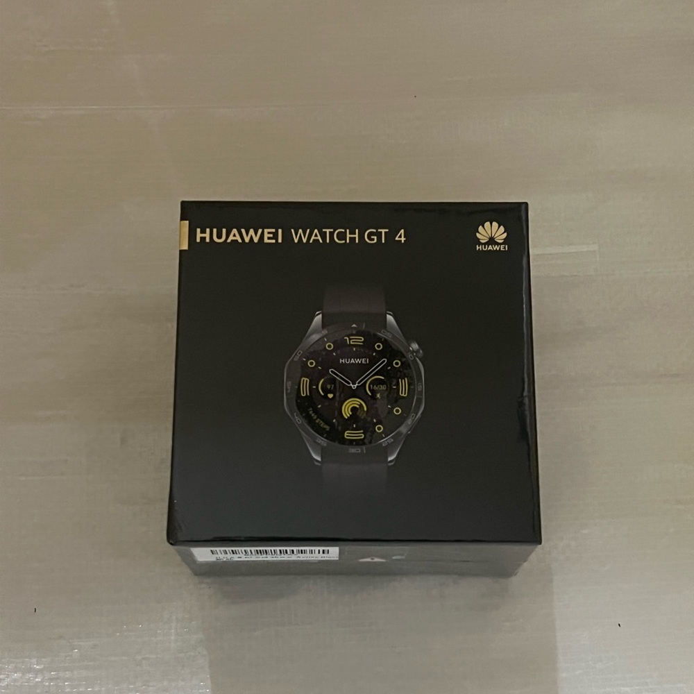 Huawei Watch GT 4 Smartwatch - Black with Yellow Accents